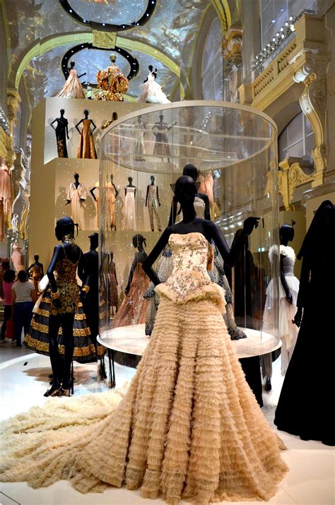 arts decoratifs dior|dior couturier.